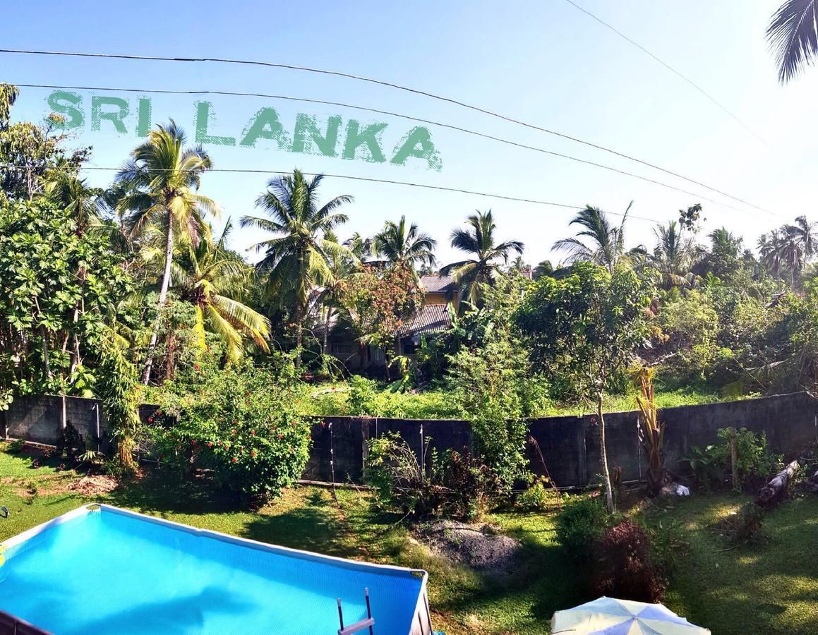 Methira Villa Aluthgama Exterior photo